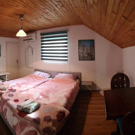 Hostel Fm โมสตาร์ ภายนอก รูปภาพ