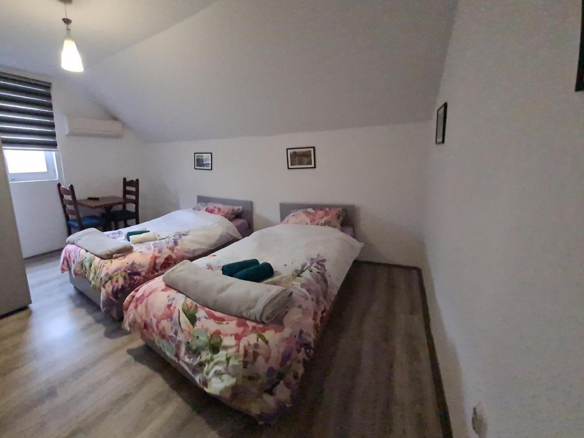 Hostel Fm โมสตาร์ ภายนอก รูปภาพ